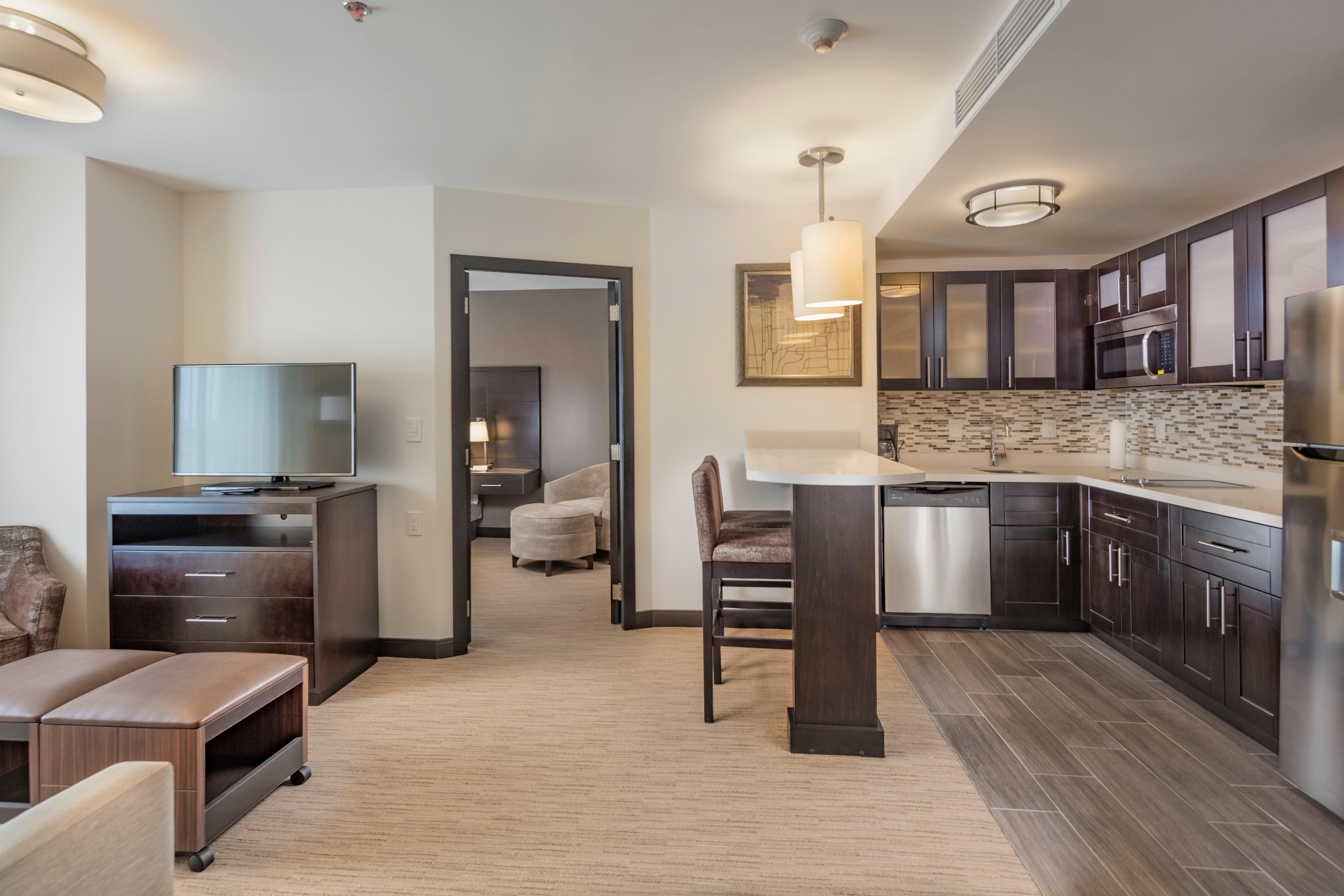 Staybridge Suites - Saltillo By Ihg Экстерьер фото